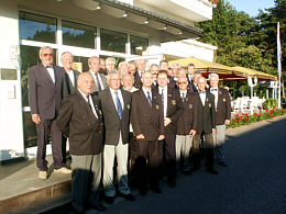 06-11